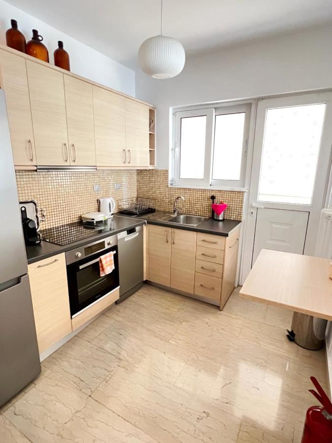 Peaceful Apartment By Flisvos Marina By Athenian Homes Ngoại thất bức ảnh